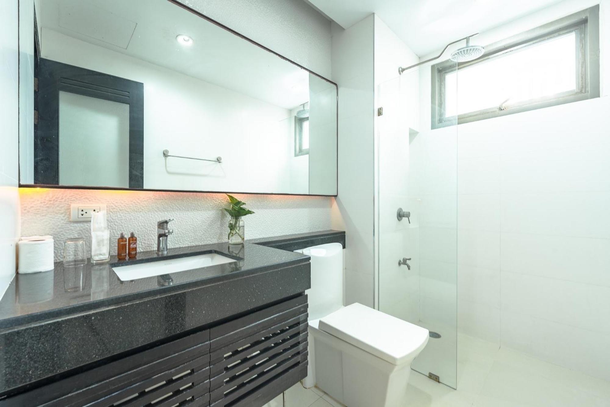 G1 Touch Blue Sky Hotel Камала Бийч Екстериор снимка