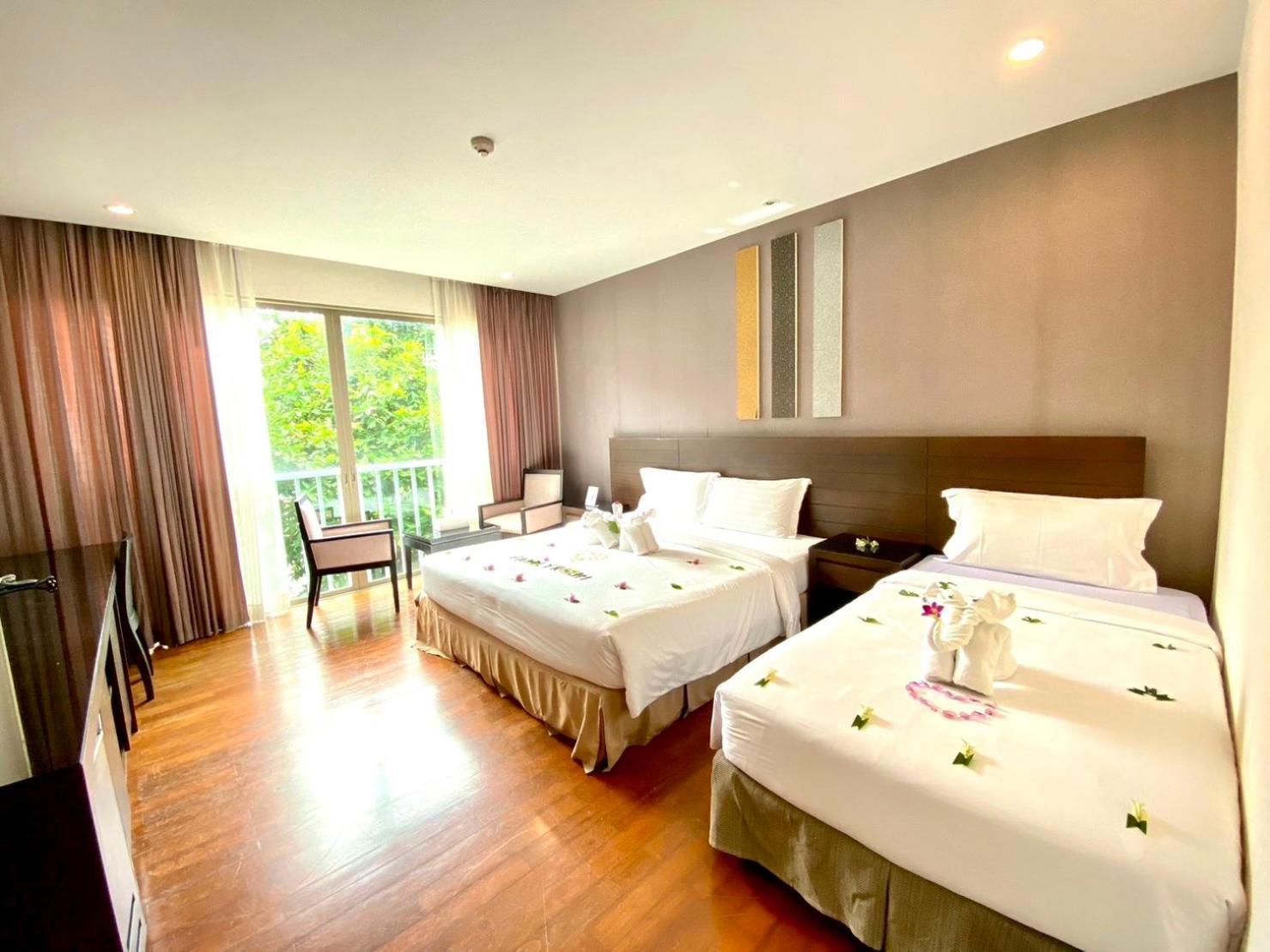 G1 Touch Blue Sky Hotel Камала Бийч Екстериор снимка