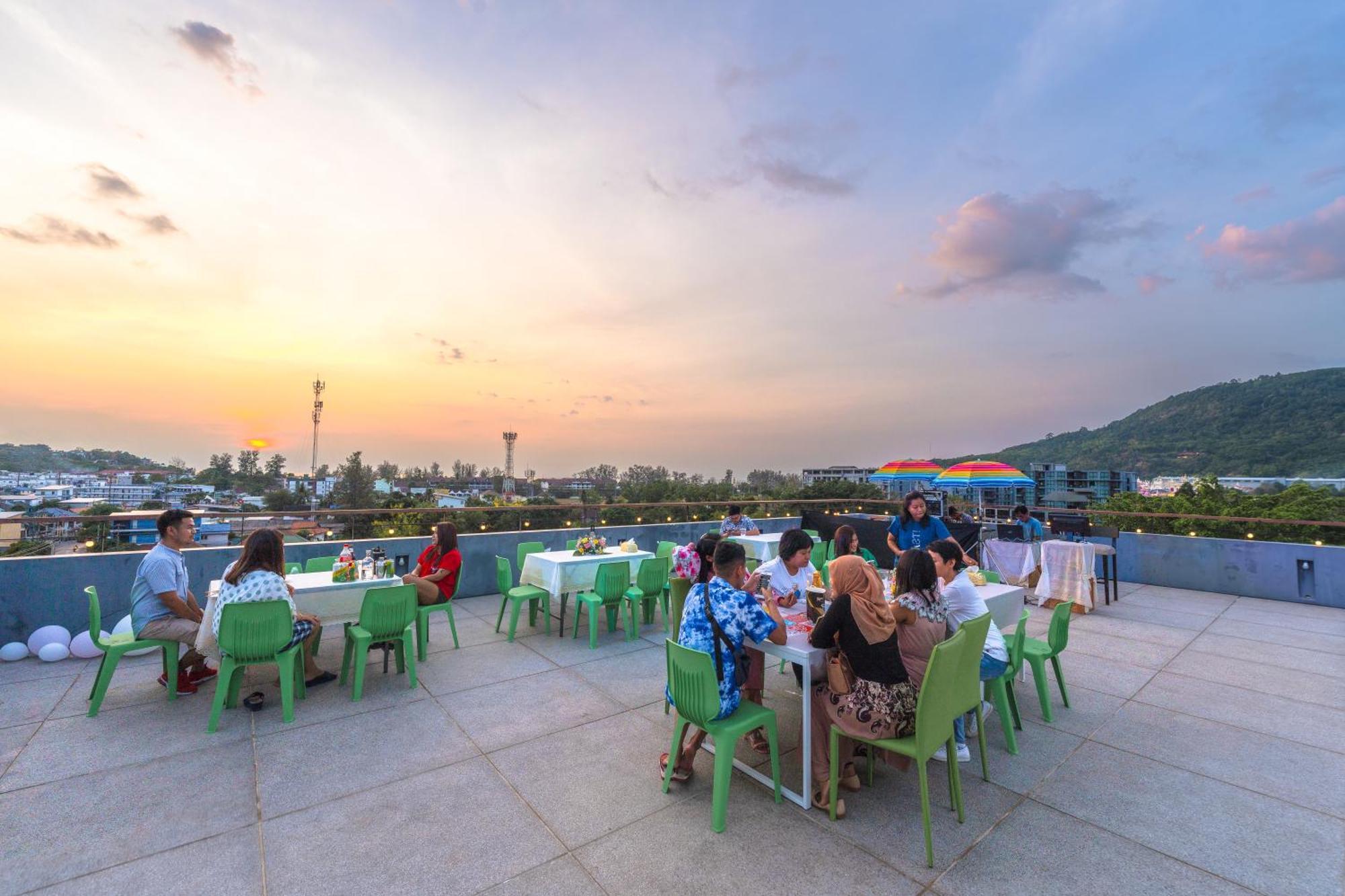 G1 Touch Blue Sky Hotel Камала Бийч Екстериор снимка
